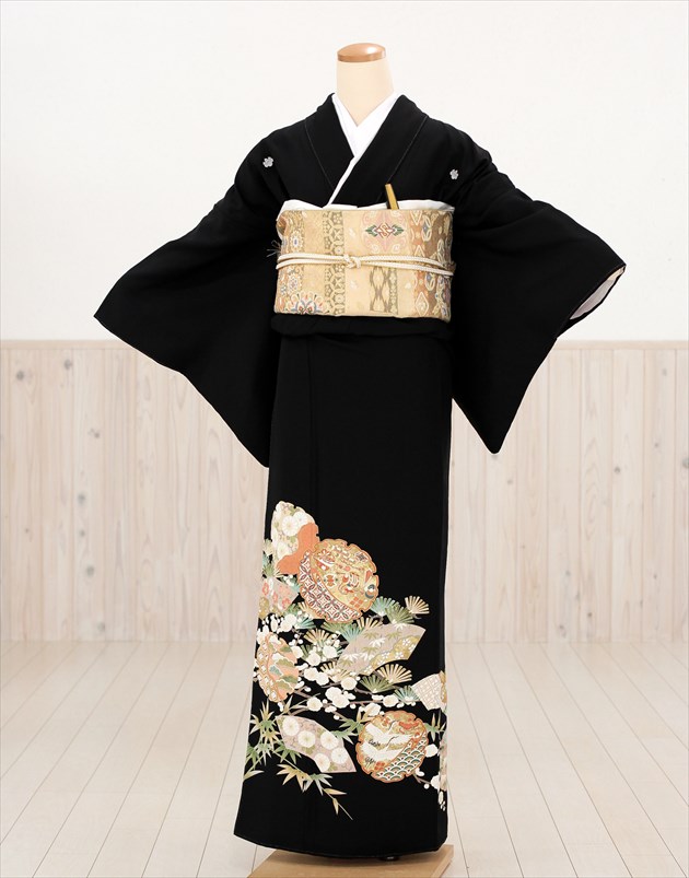【留袖レンタル】黒留袖レンタル（レンタル留袖）慶華紋に梅咲舞 ts066 【留袖 フルセット】【レンタル　黒留袖】【留め袖】【結婚式】【貸衣装】【女性和服】【母親】留袖レンタル 新品足袋プレゼント【fy16REN07】【レンタル】｜貸衣裳　ぽえむ