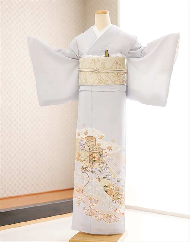 色留袖 レンタル it255 結婚式 色留袖レンタル 着物レンタル 高級色留袖 叙勲 食事会 卒業式 入学式 表彰式 色留め袖 五つ紋 親族 姉 祖母 式典 人気 正絹 2025 上品 京友禅 淡い水色に古典吉祥の貝桶慶華【fy16REN07】