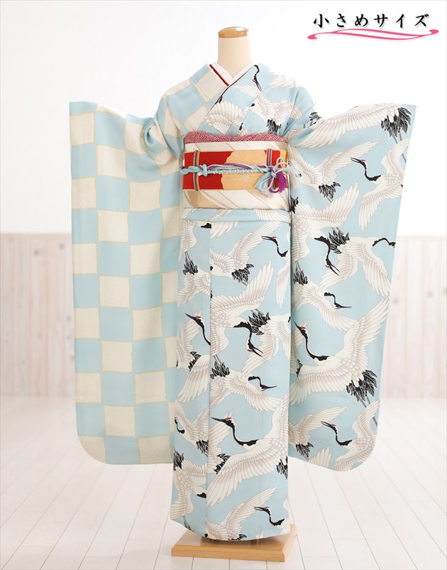 成人式 振袖レンタル 小さめサイズ fb1323ss 振り袖レンタル 150cm前後 レトロ モダン かわいい 振袖 高級 正絹 成人式フルセット 貸衣装 着物レンタル 二十歳 2027年 １月 お正月「水色ツートンカラー×モダン飛翔鶴」往復送料無料【fy16REN07】【レンタル】