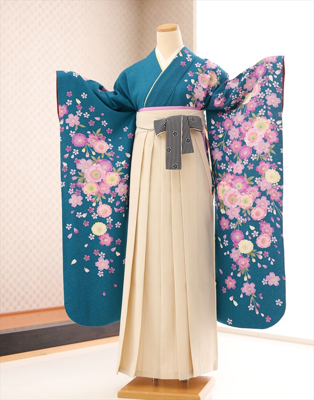 【レンタル】卒業式 袴レンタル 卒業袴 振袖袴 sfoh1509 女性 薄手着物 着物レンタル フルセット 大人用 大学 短大 専門学校 謝恩会 高校 中学校 ハイクラス モダン 豪華 おしゃれ ３月 ４月 人気 春 高級 ミントグリーンに優慶吉祥花の舞×クリーム袴 14,652円