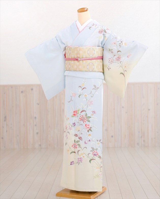 成人式各種式典正絹松田聖子白桜振袖単品　セット可能式典撮影にお稽古におすすめ 成人式各種式典正絹松田聖子白桜振袖単品 セット可能式典撮影に