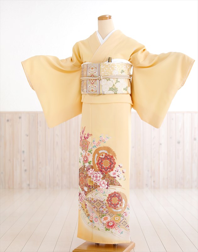 色留袖 レンタル　it085　色留袖レンタル　結婚式　着物レンタル　色留袖　留袖レンタル　色留袖レンタル　食事会　色留袖　表彰式　色留め袖レンタル　五つ紋　親族　姉　祖母　式典　人気　正絹　特選京友禅 正倉院模様 天平浪漫クリーム【fy16REN07】
