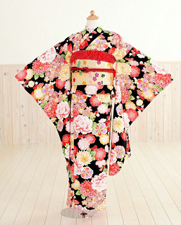 お坊っちゃんお召しもの賃借 「式部浪曼」ブランド名×黒地に楽しいことの花 jk015【御姉さんフルセット賃借】〔13まいり〕〔御芽出度〕〔十三参り〕〔１0歳～13歳〕〔卒式〕〔御姉さん〕〔でき事〕〔告げ知らせる会〕〔貸お召しもの〕〔1/2成年者式〕〔にぶんのいち〕〔お坊っちゃん振袖〕【fy16REN07】