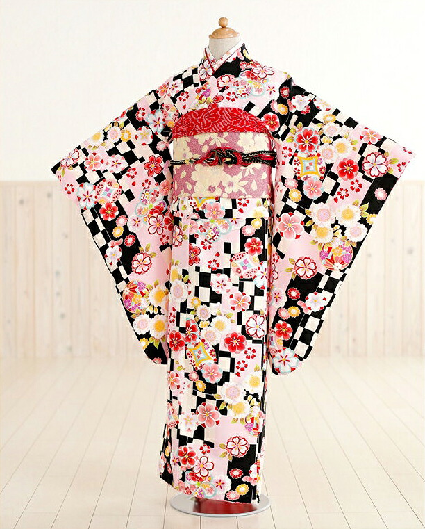 お坊っちゃんお召しもの賃借 「式部浪曼」ブランド名×市松に祝賀会の慶花 jk027【御姉さんフルセット賃借】/13まいり/御芽出度/十三参り賃借/10歳～13歳/卒式/御姉さん/でき事/告げ知らせる会/貸お召しもの/二分の一成年者式/お坊っちゃん振袖/二分の一/和装/ 【fy16REN07】