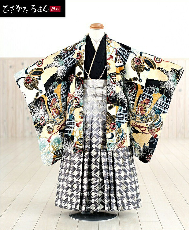 【５歳男の子】七五三レンタル 「ひさかたろまん」ブランド 兜平安模様　d4051【袴レンタル/男児】〔男〕〔753〕〔着物レンタル〕〔３歳〕〔４歳〕〔５歳〕〔貸衣装〕〔結婚式〕〔卒園式〕〔発表会〕〔七五三セット〕〔100cm～110cm〕〔人気〕