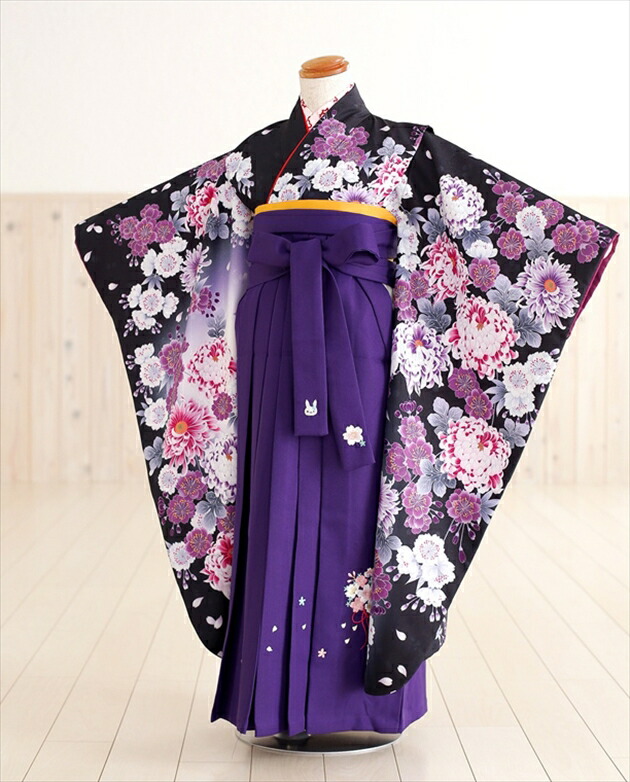 6歳前後用御嬢さん袴m 黒地に祝花づくし  紫桜袴 cph7522【フルセット賃貸】〔賃貸袴〕〔御召しもの賃貸〕〔幼稚園卒園式〕〔保育園〕〔卒式〕〔今めかしいさん〕〔コスプレ〕〔6歳前後〕〔小わっぱ〕〔でき事〕〔寄り合い〕 【smtb-k】【kb】