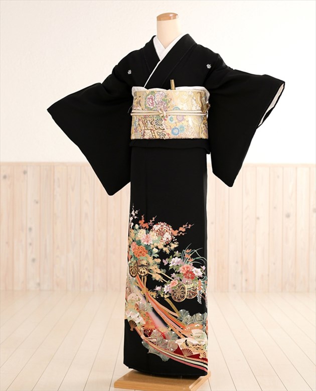 留袖 賃借【黒留袖 賃借】（賃借留袖）祝賀会風呂敷き包み熨斗に割れ易い  ts101 【留袖  フルセット】【賃借 黒留袖】【留め袖】【華燭の典】【貸御召しもの】【亭主もち着物】【母ちゃん】留袖賃借 新品足袋差し上げ物【fy16REN07】【賃借】