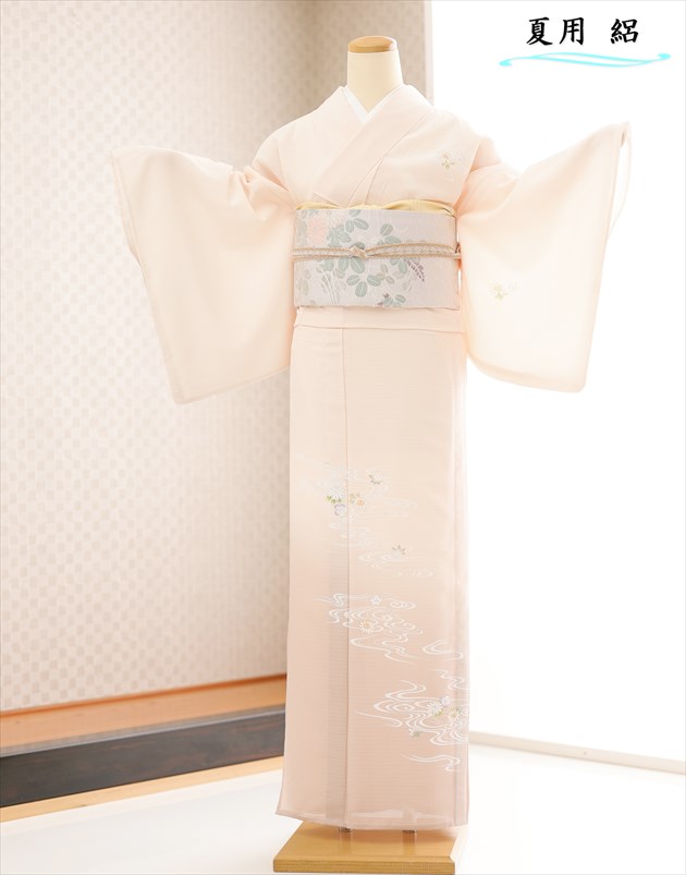 短い訪問着賃借 絽 sr5041 華燭の典 夏用 夏御召しもの お宮参り ７月 ８月 フルセット 夏 冷やりとした 薄っぺら 御召しもの賃借 おっ母さん 母 母ちゃん 淡色 一般受け 御前上等短い訪問着 フォトブックプレゼント 雅びやかな薄さくら色に水筋慶華【賃借】