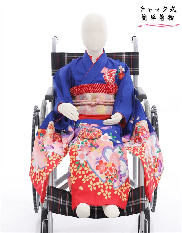【レンタル】新開発 車いす 7歳 女の子 七五三 感動楽チャック着物レンタル czj7004 着物を諦めない「ファスナーを上げるだけ」家族で簡単着付け 身長125cm前後 ワンタッチ 着崩れしない 一体フルセット 753 七草祝い イベント 実用新案権取得 紺地に慶びの桜華吉祥鞠|貸衣裳 ぽえむ