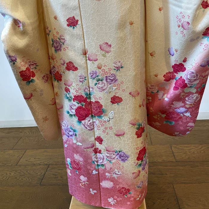 クリーム色 白色 JAM 成人式レンタル 結婚式 貸衣装 披露宴 卒業式 正絹 成人式 薔薇模様] 振袖フルセットレンタル 成人式着物レンタル  成人式振袖レンタル 試着プランあります 華やか 令和5年 令和4年度 2023年 振袖一式 前撮り 後撮り 和服