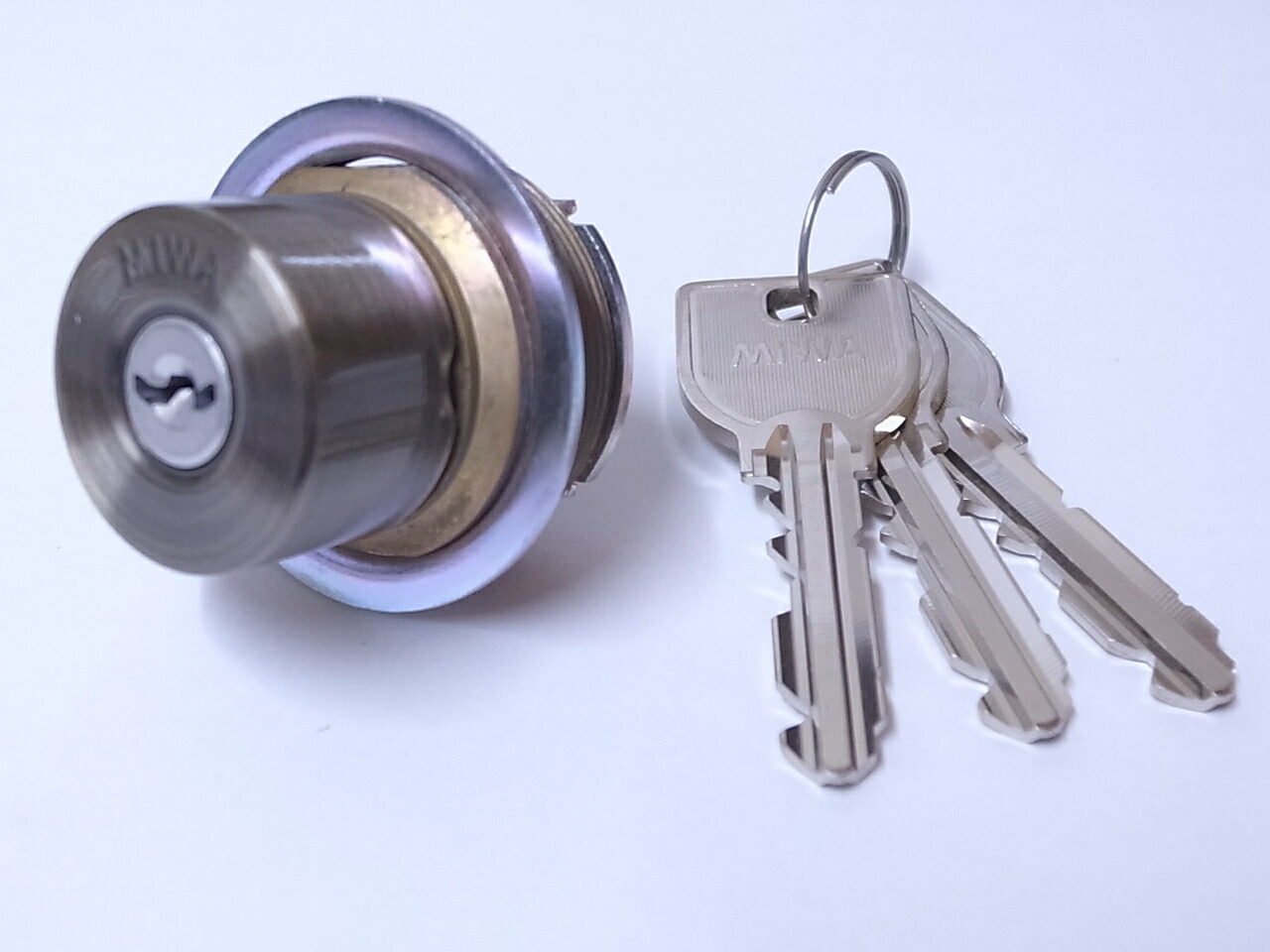 楽天市場】U9TE0-HSV取替用シリンダーSA色(真鍮ブロンズ色)（MCY-197