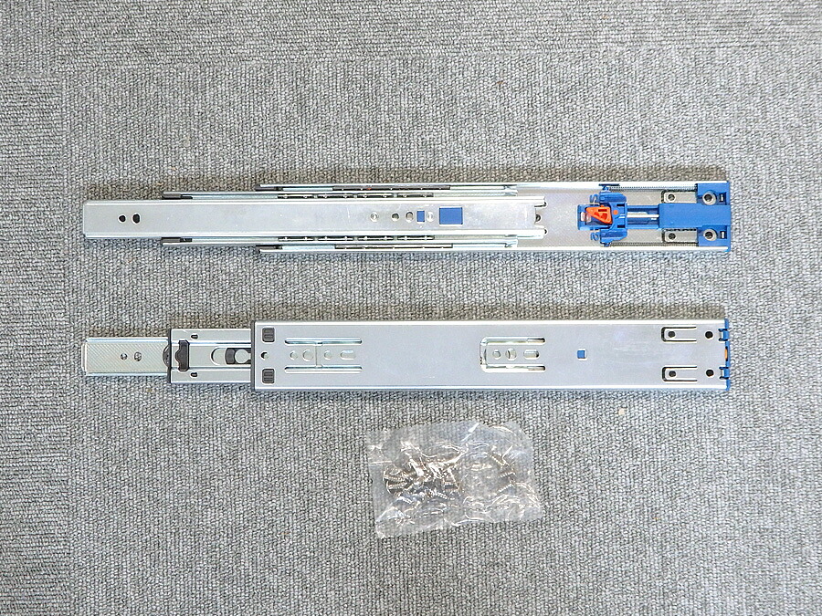 LAMP スライドレール 3段引き 4670-300 (レール長さ300mm) 光沢クロメート処理 ※1セット(2本)単位での販売です。