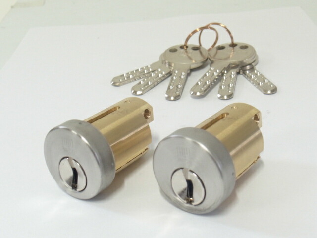 ウェスト　D-15用取替用ディンプルシリンダー　2個同一 D917-W27D-SS　シルバー色 ☆☆MIWA ミワ 美和☆D-15☆917☆WEST ウエスト☆MIWA ミワ 美和☆☆ 玄関 ドア 扉 修理 補修 交換 部品 パーツ