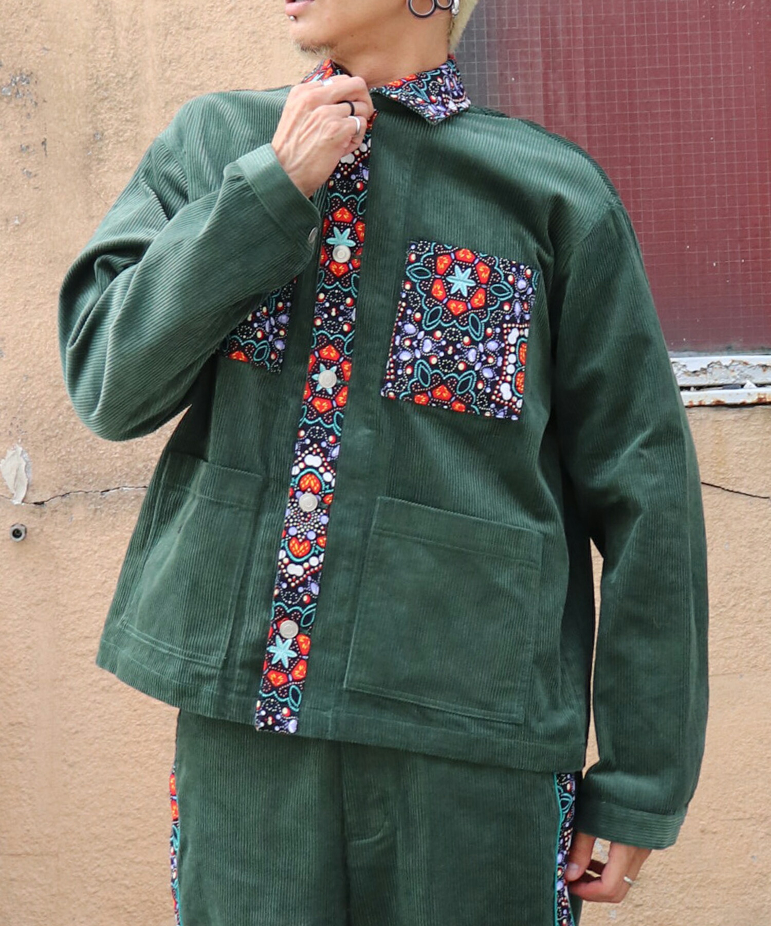 CORDUROY WORK JACKET コーデユロイワークジャケット モヤンエクリ moyan ecri ユニセックス アウター 総柄 アフリカ ナイジェリア 寄付 秋冬 冬服 ライン