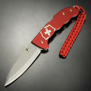 VICTORINOX 折りたたみナイフ Evoke Alox エボーク 0.9415. [ レッド ] ビクトリノックス 木製ハンドル アロックス フォールディングナイフ 折り畳みナイフ 折り畳み式ナイフ 折りたたみ式ナイフ フォルダー 折畳ナイフ 折畳みナイフ 折畳式ナイフ 折込ナイフ 折込みナイフ