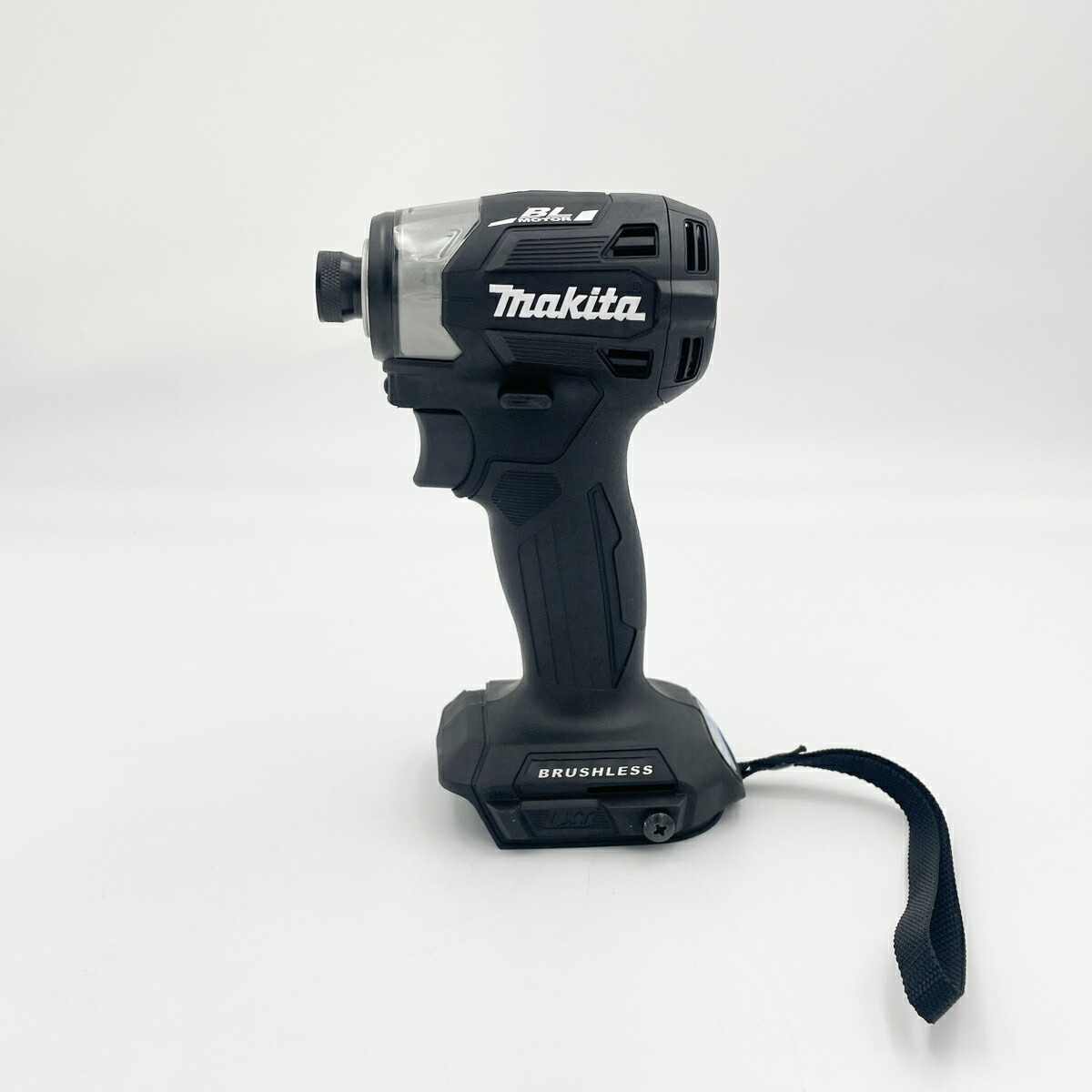 【未使用品】マキタ TD173DZB 充電式インパクトドライバー 18V 黒 本体のみ makita