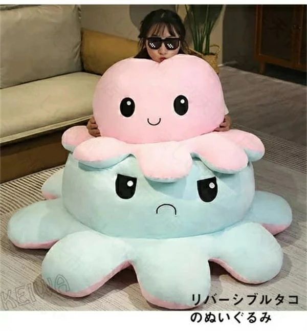 タコ ぬいぐるみ 裏返し 両面 リヴァーシブル 抱き枕 タコのぬいぐるみ 気が大きい 特大 タコあやつり人形 怒る顔もわらい顔顔も 面白可笑しい 好いたらしい つら構え上がり下がり