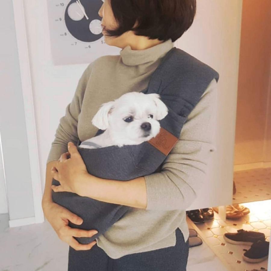 曲がったショルダーバッグ 愛玩動物用 キャリーバッグ スリングバッグ いだき締めるとおんぶ兼用 飾りつけ 肩部 いだき締める紐 小型犬 中型犬 猫 減圧ベ