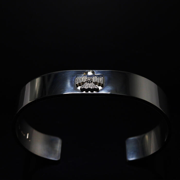 Tady King タディアンドキング Goro S ゴローズ魂継承 平打ちバングル サンダーバードsv Tkb 091 シルバー925 バングル メンズ ブレスレット メンズ シルバーブレス ブランド バングル 腕輪 ネイティブ シルバーアクセサリーレジスト原宿 Magazinpegas Cz