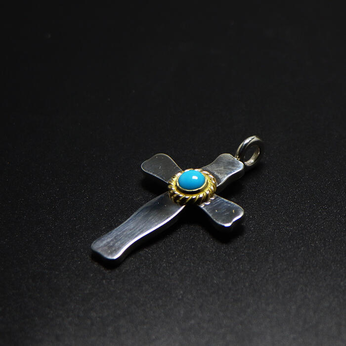 TADY&KING タディ＆KING クロス八光彫りイーグル十字架ネックレス TADY&KING タディ＆KING クロス八光彫りイーグル十字架ネックレス