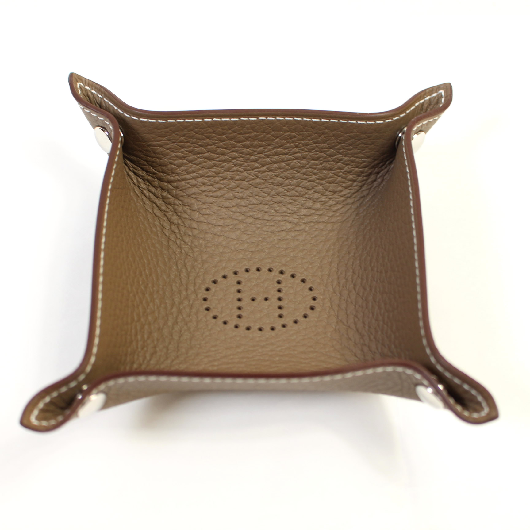 kiwi®️　新品　HERMES レザーヴィドポッシュミニ resplendir_5146