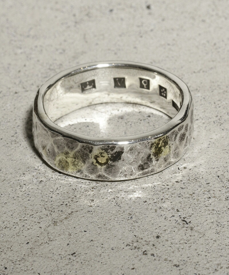 【VIVIFY(ビビファイ)】【予約販売ご注文から1ヶ月後出荷】Back Hallmarks Ring-Hammered finish-Middle w-gold 指輪(VFR-146)｜CAMBIO 16,555円