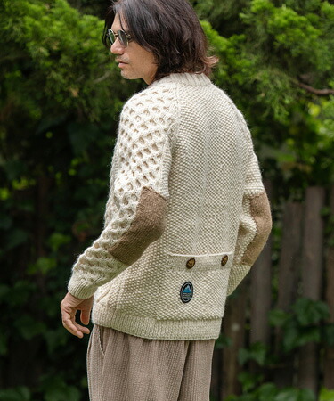 【CAMBIO(カンビオ)】【HIMALAYAN CLIMBERS HAND-KNIT】手編みクルー ネックニット(CAHCK-F77)｜CAMBIO 21,384円