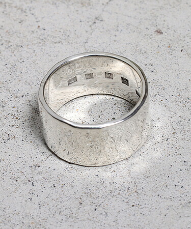 【VIVIFY(ビビファイ)】【予約販売ご注文から1ヶ月後出荷】 Back Hallmarks Ring- Mirror finish -12mm ハンマードリング(VFR-181)