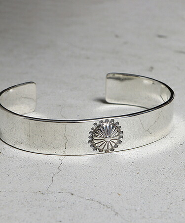 【VIVIFY(ビビファイ)】【予約販売ご注文から1ヶ月半後出荷】 JP Flower Bangle バングル(VFB-219)｜CAMBIO