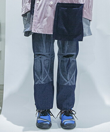 【BODYSONG.(ボディソング)】【予約販売10月下旬～11月上旬入荷】TECHNICAL REFLECT-COATED DENIM デニムパンツ(BS269607)