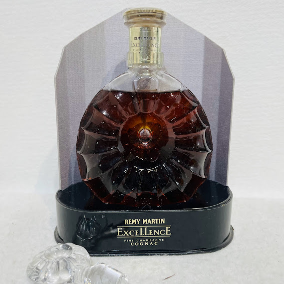 楽天市場】レミーマルタン セントークリスタル バカラボトル 700ml