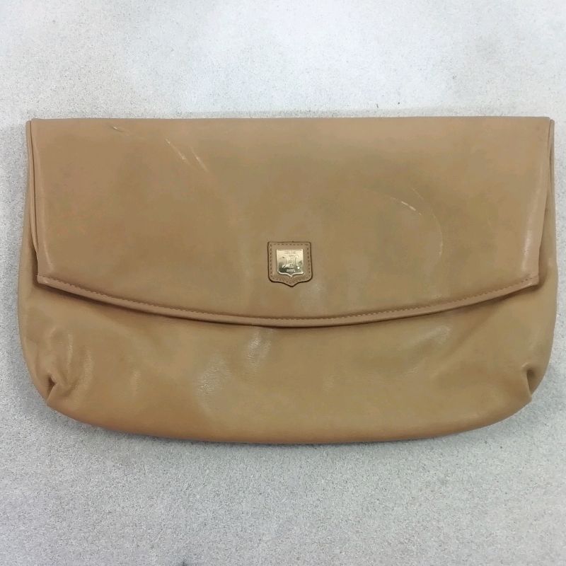 楽天市場】【新着】【中古】CELERI(セルリ) クラッチバッグ 巾着型