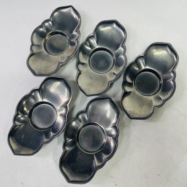 乾茂號造 ◆【茶道具】乾茂號造/錫製絵変り 茶卓揃(5枚組) 茶道具 アンティーク インテリア ギフト【中古】 [0220508544] 楽天市場】【中古】【煎茶道具】乾茂號造 錫円式茶托5客（413g