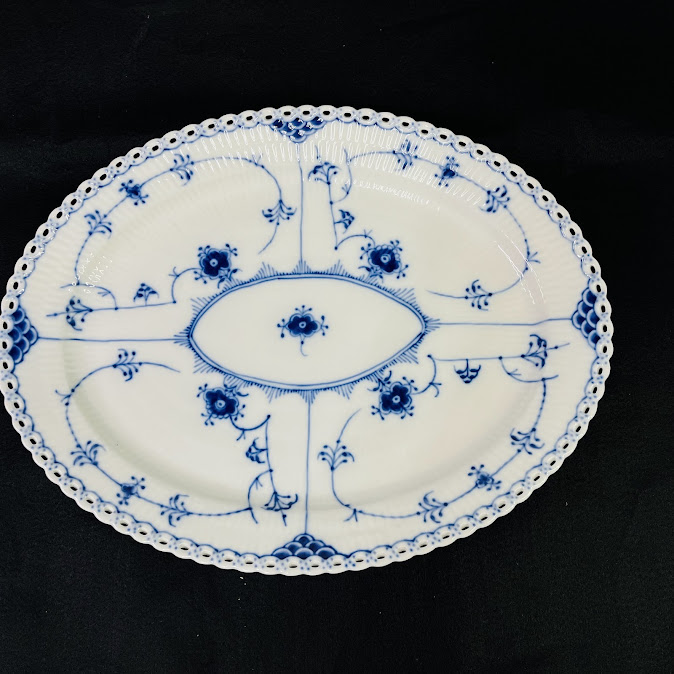 【中古】ブルーフルーテッド 盛りだくさんスピード競技 オーバルディッシュ1017231 36糎【貨物輸送無料】