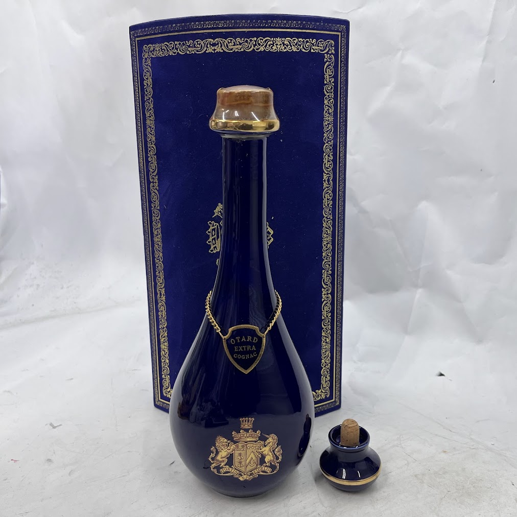【未成年の飲酒は法律で禁じられています】オタールエクストラ陶器ボトル700ml40度箱栓付き