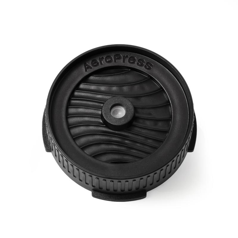 AeroPressフローコントロールフィルターキャップ、滴り落ちを防ぎ、挽きのサイズと時間を完全にコントロール、抽出クラシック、エスプレッソスタイル、ラテ、コールドブリューなどに対応