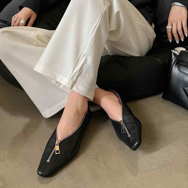 レディース 平ったいシューズ スクエアトゥ 向こう正面ファスナー 羊革 小ウエッジソール もの柔らか原材料 生やさしい 普段使い走り 流行り物 今めかしい ホンブルグ帽なめし革 置き目踵 コンフォート