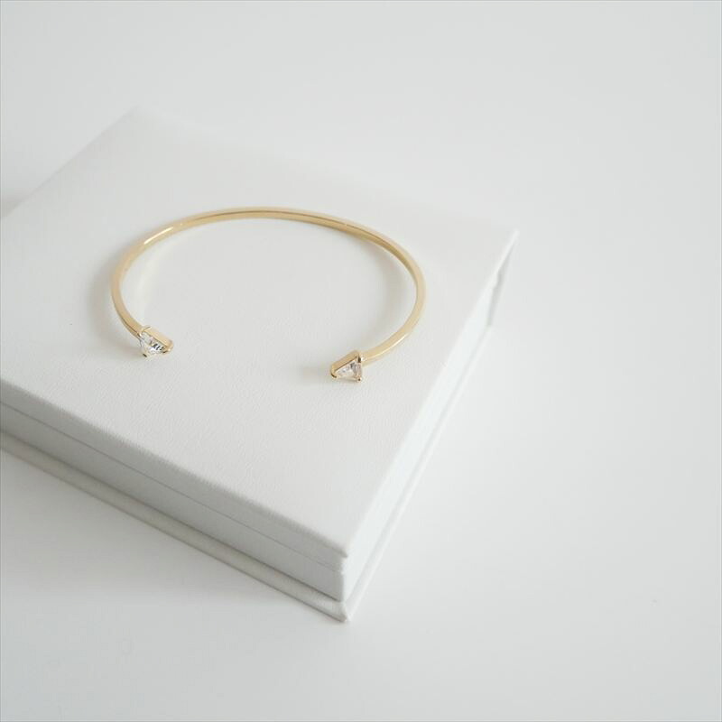 DEUXIEME CLASSE購入品 LAAINA ラアイナ K18 TRIANGLE TOPAZ CUFF バングル ブレスレット 2603-0296【中古】｜リユース衣料品店 retore
