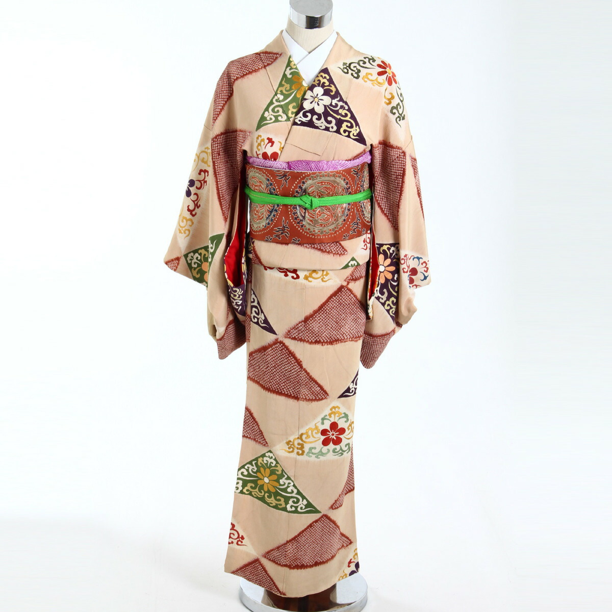 小紋 御召しもの 花柄飾りつけ サクラ色系（帯別売り）  【中古】【位置づける済・置き目品引き受ける】【貨物輸送無料】7929