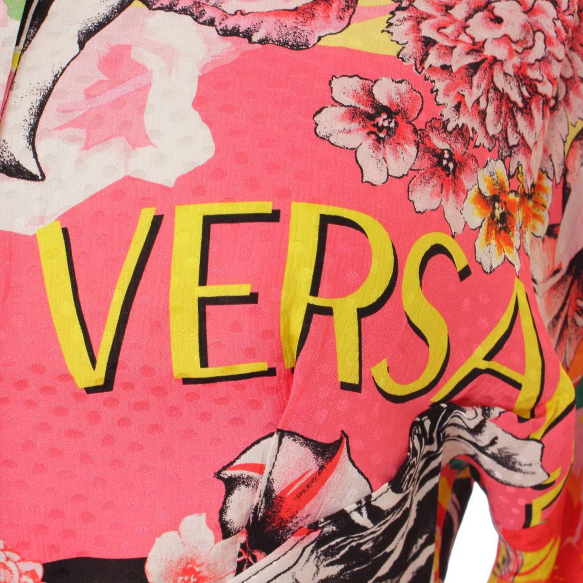 本物保証 花柄 ワンピース シャツ メデューサボタン シルク ヴェルサーチ Versace 総柄 中古 鑑定済 正規品保証 38 マルチカラー ワンピース Esehotel Lt