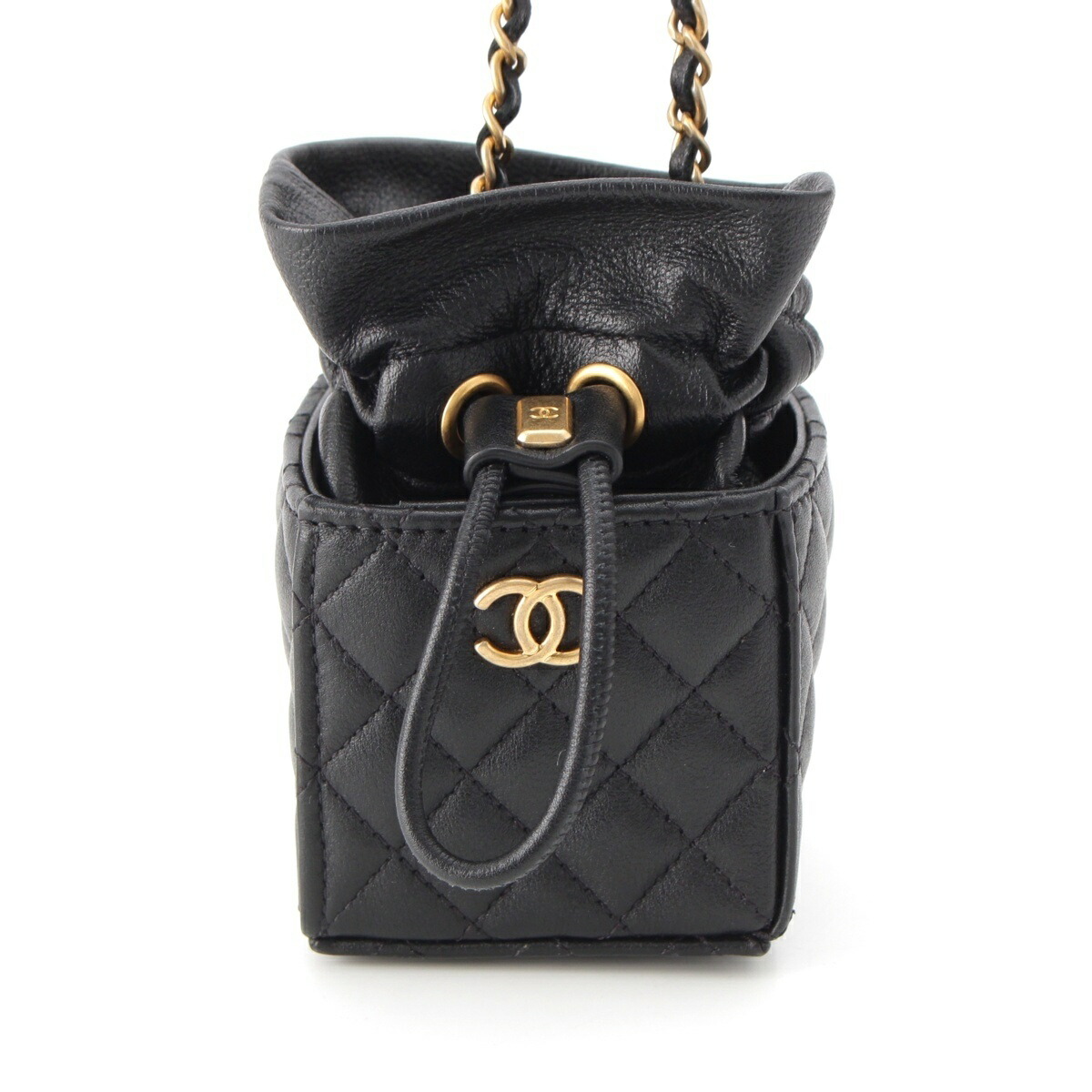 美品 CHANEL マトラッセ ラムスキン 巾着 ショルダーバッグ ビンテージ CHANEL シャネル マトラッセ 巾着バッグ ココマーク ラムスキン
