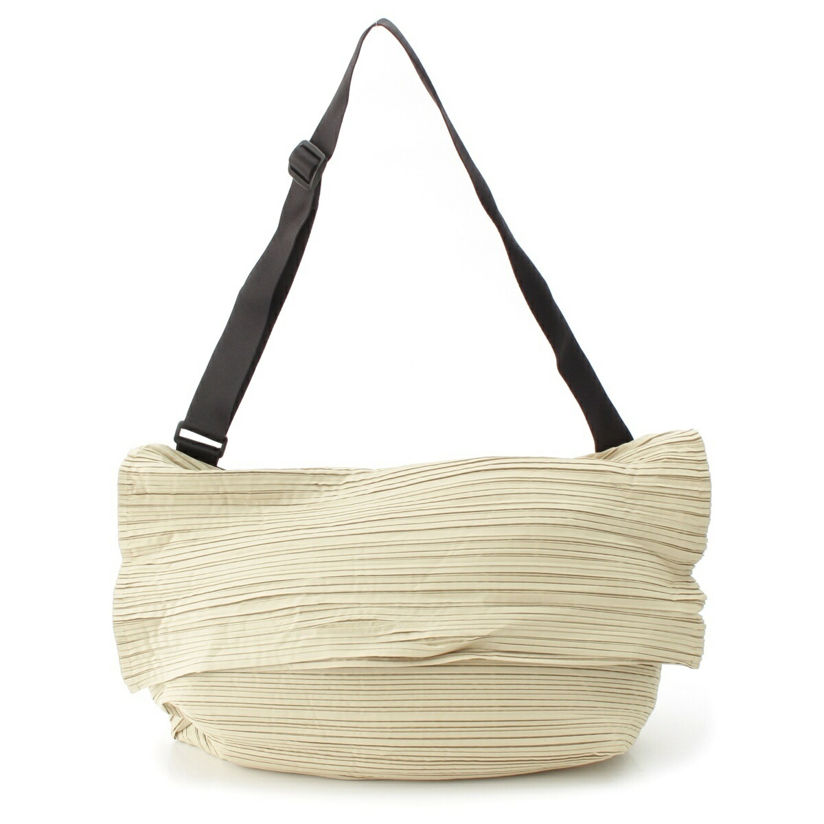 楽天市場】【イッセイミヤケ】Issey miyake プリーツプリーズ 17SS