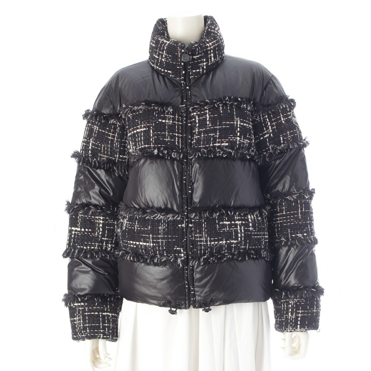 シャネル CHANEL 18年 COCO NEIGE ココネージュ ツィードうつり変わり 落ち込む上衣 アウター P59449 黒いこと 白いこと 36【中古】【置き目品引き受ける】