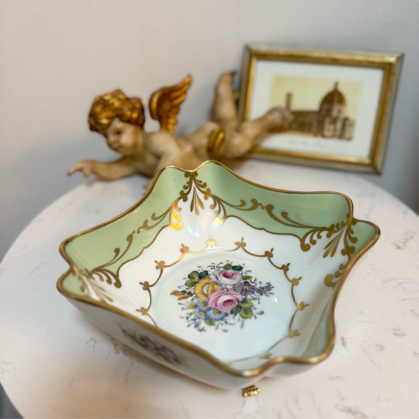 リモージュ Limoges 瀬戸もの 墨付き 金彩 コンポート コンポートどんぶり鉢 フランス共和国アンティーク フランス共和国瀬戸もの 花柄 小入れもの 室内装飾 脚付き添い人 フランス共和国室内装飾 御前上等食器 ヨーロッパ雑貨 今めかしい