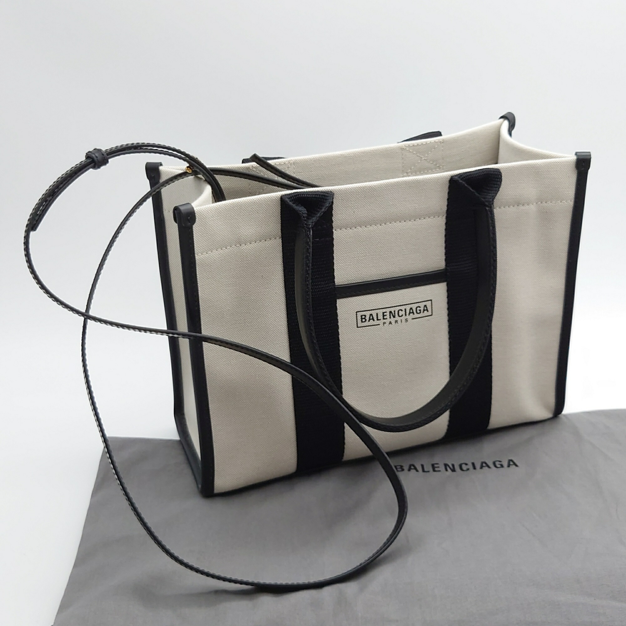 バレンシアガ BALENCIAGA 2WAYトート ハンドバック 肩先 膝掛け 曲がった掛け 分かりやすい 好いたらしいめ 心地好い 白いこと系 象牙色 黒いこと 帆布 なめし革 671402 レディース メンズ 【中古 AB品】貨物輸送無料 トートバッグ-バッグ・小物・ブランド雑貨-バッグ