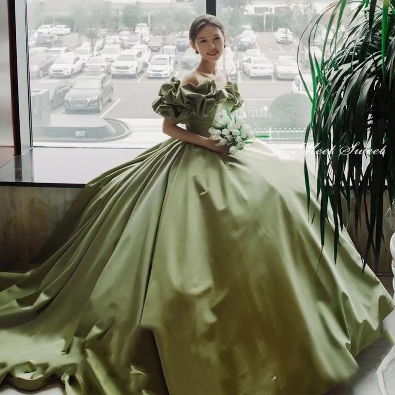 カラードレス グリーン 緑 オフショルダー 前撮り 披露宴 ロングドレス 結婚式 二次会 発表会 演奏会 ウェディングドレス コンクー コンサート イブニングドレス ウエディングドレス|田野商店店