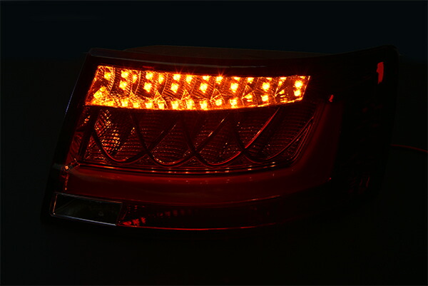全2色 04 08ｙ アウディ A6 オンライン セダン用ledテールランプ Audi リア ライト バック ブレーキ ウインカー ウィンカー レッド クリア スモーク シャイニングパーツ カー用品 ルックでリアビューを煌びやかに演出