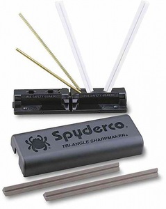 SPYDERCO 砥石 トライアングル シャープメーカー セラミック砥石 | Spyderco といし トイシ と石 油砥石 水砥石 オイルストーン シャープナー タッチアップ 簡易砥石 シャープニングストーン 刃物研ぎ 研磨石 研ぎ石 研石 研磨 石研ぎ器 ナイフメンテ｜アウトドア＆輸入雑貨 レプマート