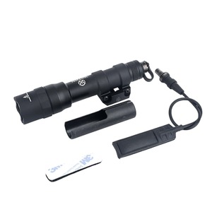 WADSN ウエポンライト M600DF 18650充電池対応 リモートスイッチ付き WD04046 ワズン フラッシュライト 20mmレール用 ピカティニーレール用 夜戦 ウェポンライト ピストルライト けん銃用ライト ハンドガンライト