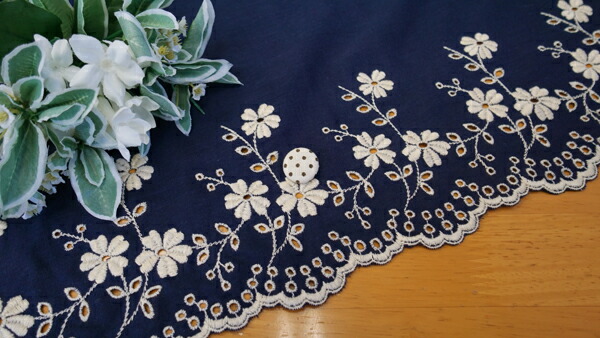 100円スタート！ダブルガーゼ・片スカラップレース　BK×カーキ　4m レース生地 刺繍 生地 布ダブルガーゼ・片スカラップ